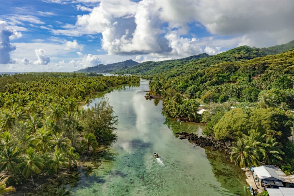 P2 HUAHINE 00098 HUAHINE ┬⌐ Gre╠ugoire Le Bacon 5464x3640 1